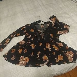 Vintage Havana Peplum floral top
